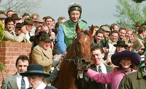 Lester Piggott: partnered Rodrigo De Triano to four Group 1s in 1992